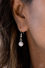 Load image into Gallery viewer, Paparazzi - Beachfront Babe - Silver Necklace - Paparazzi Accessories