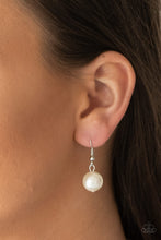 Load image into Gallery viewer, Paparazzi Paparazzi - The More The Modest - White Pearl Necklace Necklaces