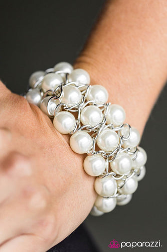 Cadillac Lane - White Pearl Bracelet - Paparazzi Accessories - Paparazzi Accessories