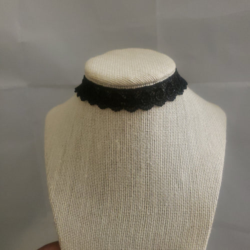 Paparazzi - Vintage Black Lace Choker - Paparazzi Accessories