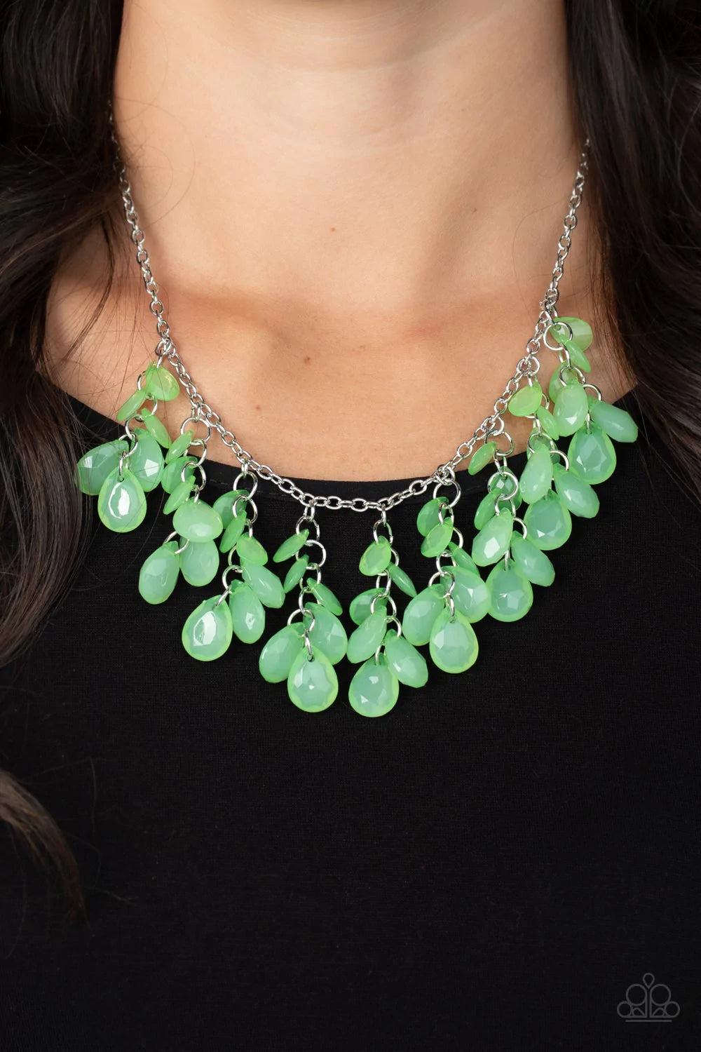 Paparazzi Crystal Cabaret Green Necklace Fashion Fabulous Jewelry