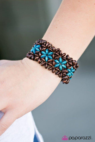 Paparazzi - Maui Melody - Blue Bracelet - Paparazzi Accessories