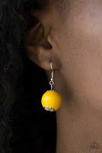 Caribbean Cover Girl - Yellow Necklace - Paparazzi Accessories - Paparazzi Accessories