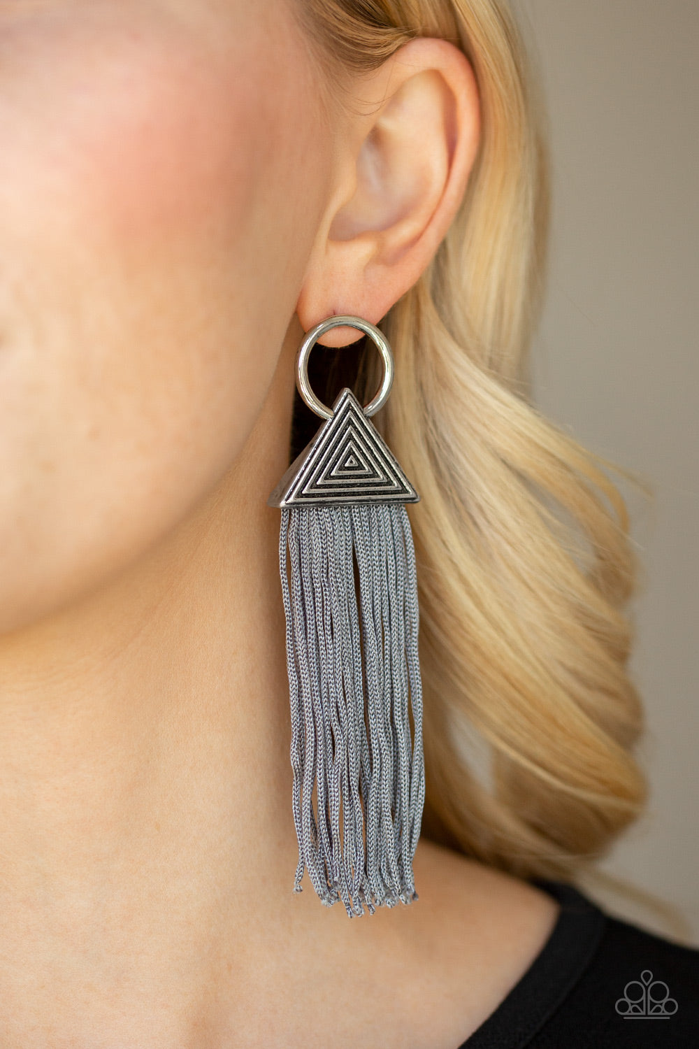 Oh My GIZA - Silver Earrings - Paparazzi Accessories - Paparazzi Accessories