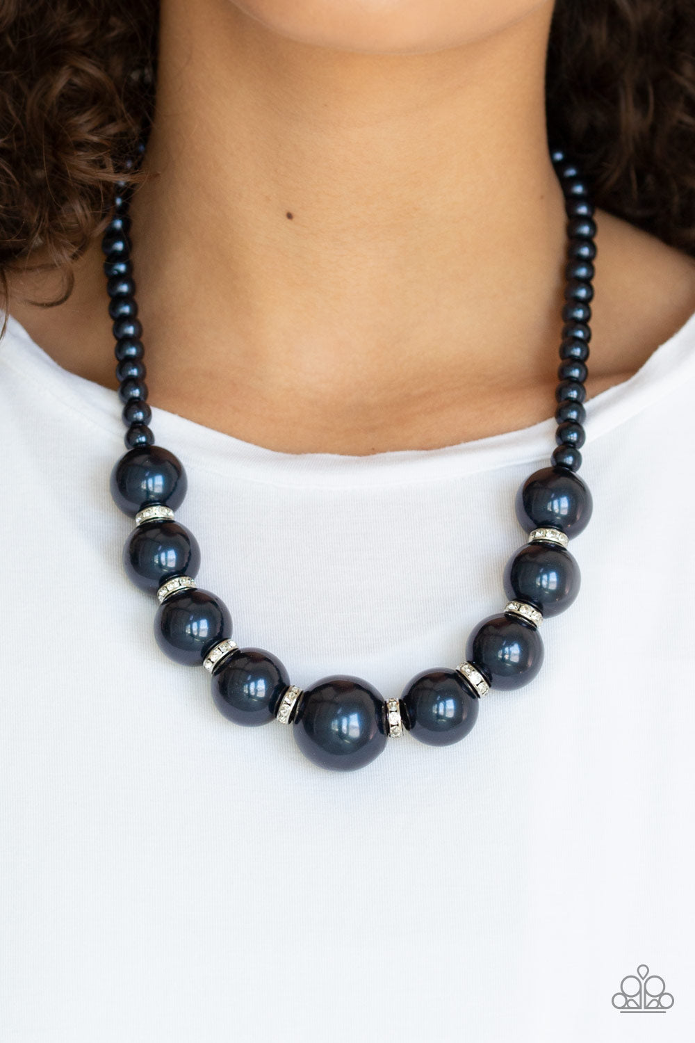 SoHo Socialite - Blue Necklace-Paparazzi Accessories - Paparazzi Accessories