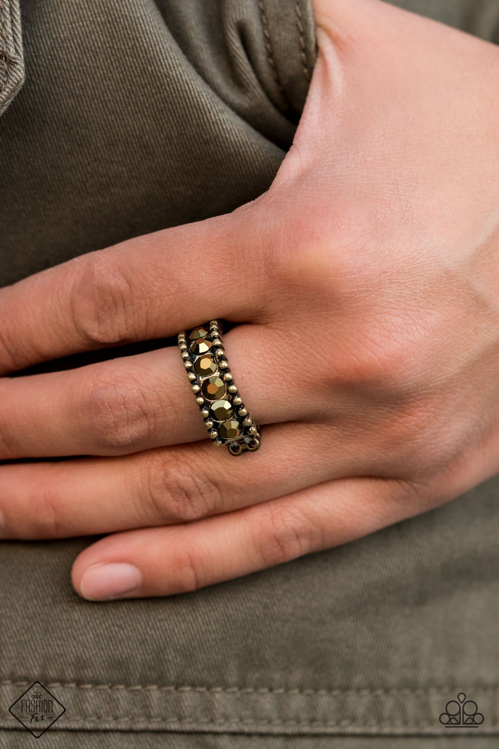 Paparazzi  - Crank It Up - Brass Ring - Paparazzi Accessories