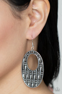 Paparazzi Paparazzi - Engraved Edge - Silver Earrings Earrings