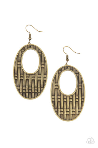 Paparazzi Paparazzi - Engraved Edge - Brass Earring Earrings