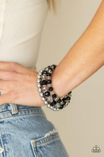 Paparazzi Paparazzi - Gimme Gimme - Black Infiniti Bracelet Bracelets