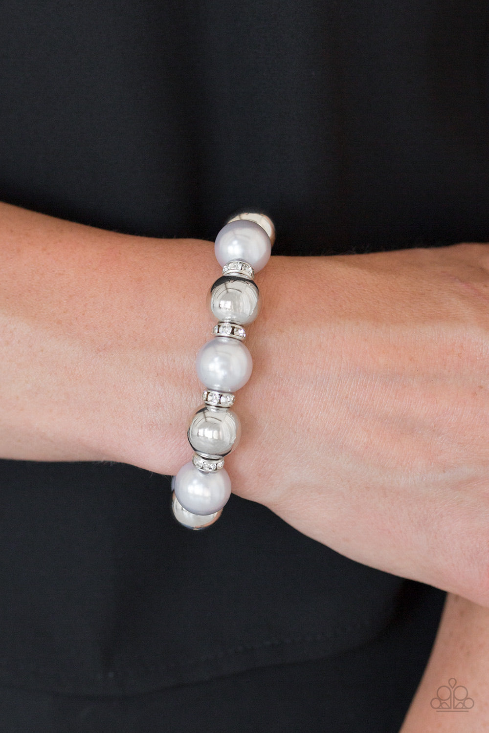 Sorry not sorry white bracelet paparazzi deals
