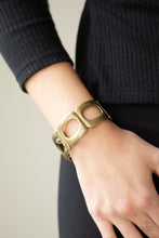 Load image into Gallery viewer, Paparazzi - In OVAL Your Head - Brass Bracelet - Paparazzi Accessories